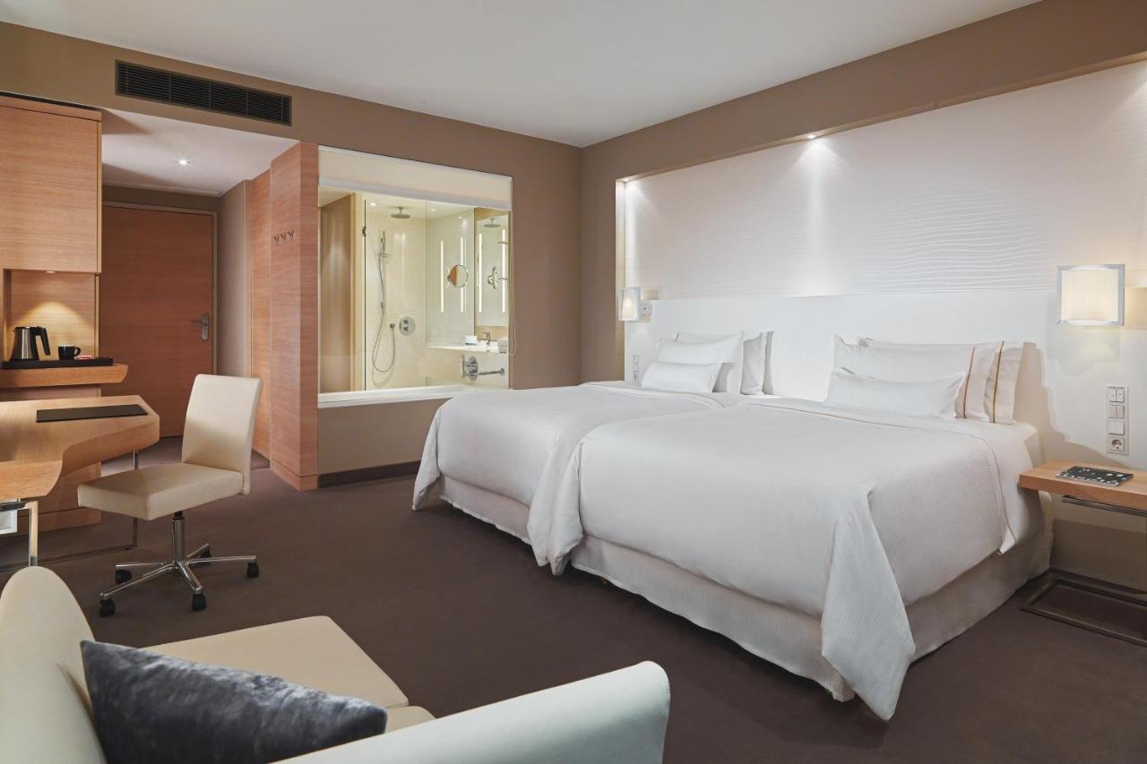 The Westin Hamburg Elbphilharmonie Hotel Exterior photo
